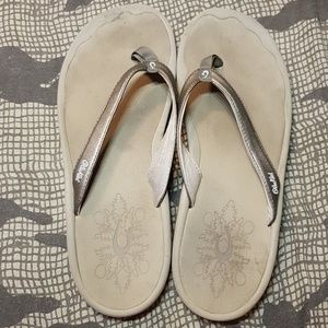 Beautiful golden flip flops!